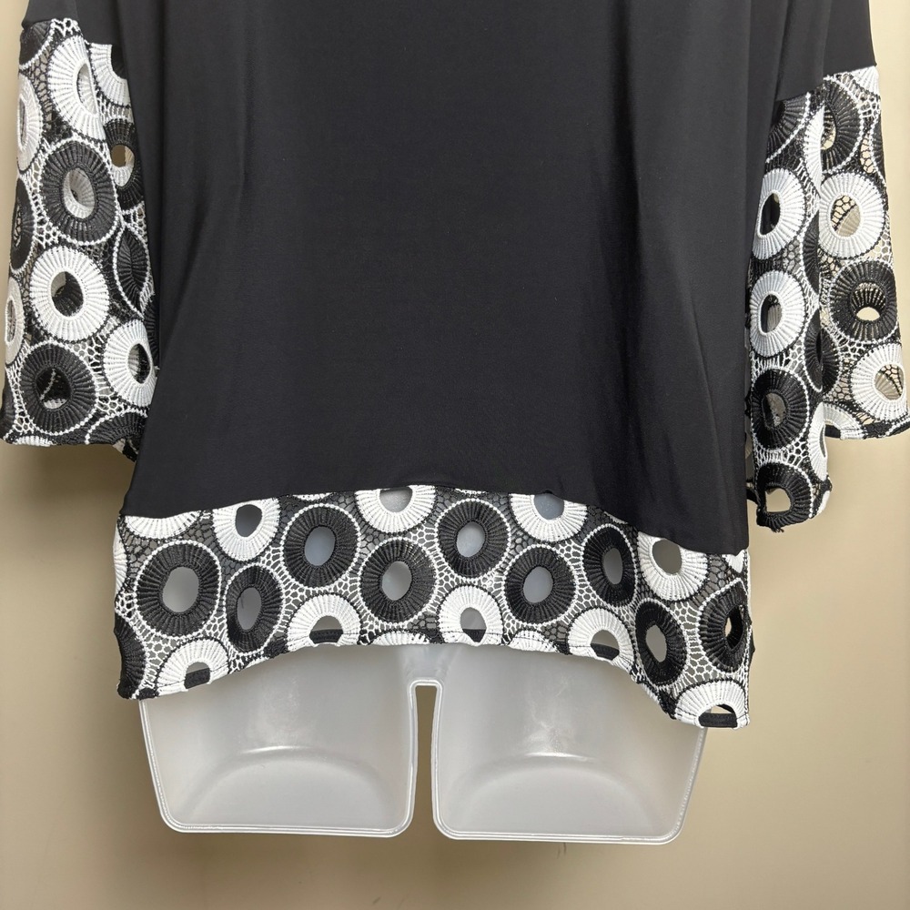 Joseph Ribkoff Wide Sleeve Bold Geometric Circle Lace Eyelet Blouse Top Womens 6 - Picture 7 of 8